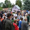 Po sv.omši sa zaplnilo priestranstvo pred kostolom hodujúcimi ľuďmi
